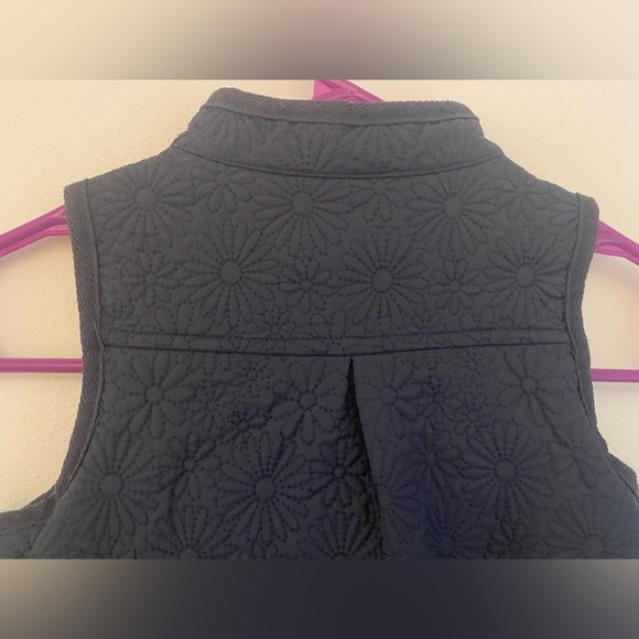 Max Studio Kids Navy Floral Snap Button Up Vest Girls Sz 4T NWT - Picture 4 of 13